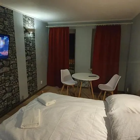 Eden & Restaurant Bed & Breakfast 3*